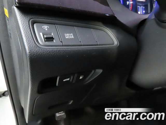 Hyundai Grandeur 2015 — photo 16