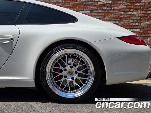Porsche 911 2009 — photo 19