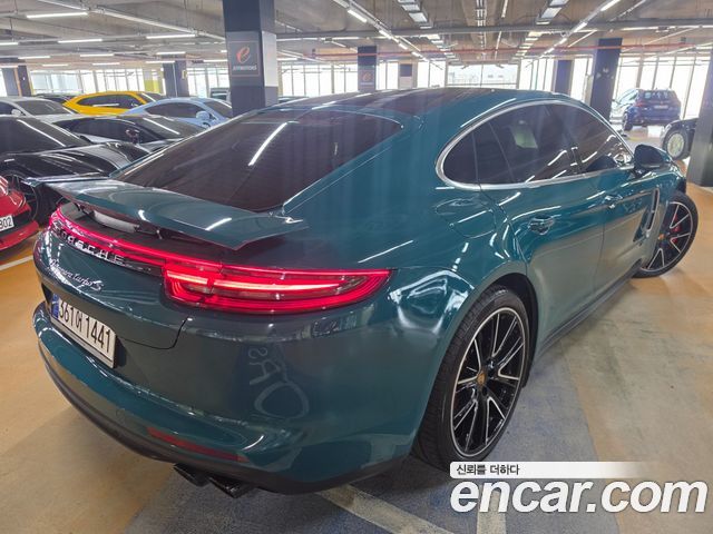 Porsche Panamera 2019 — photo 4