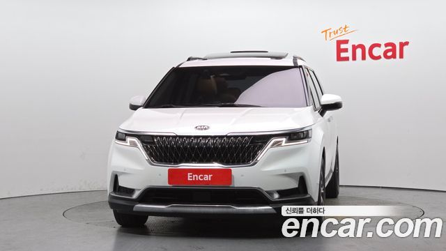 Kia Canival 2021 — photo 3