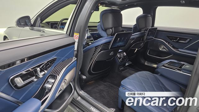 Mercedes-Benz S-Class 2022 — photo 19