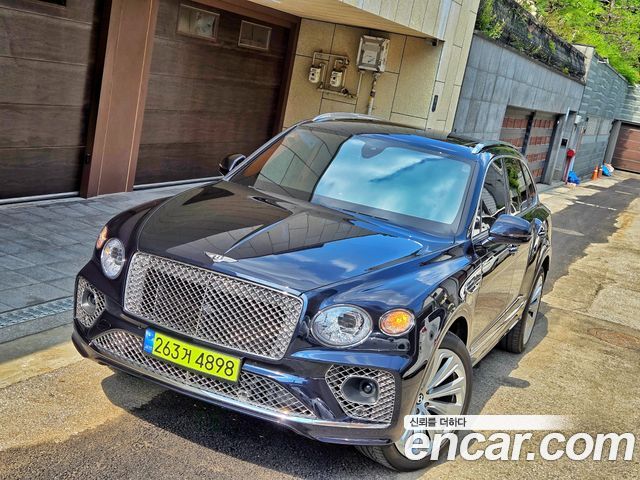 Bentley Bentayga 2021 — photo 3