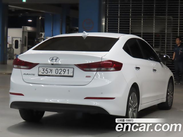Hyundai AVANTE 2016 — photo 4