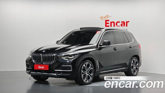 BMW X5 2022 — photo 1