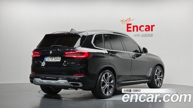 BMW X5 2022 — photo 2