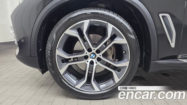 BMW X5 2022 — photo 5