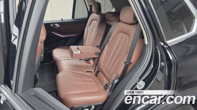 BMW X5 2022 — photo 12