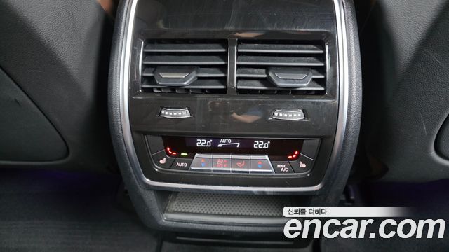 BMW X5 2022 — photo 20