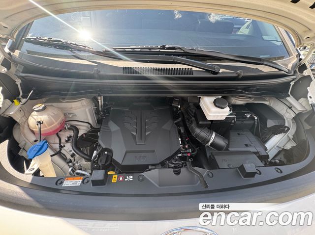 Hyundai Staria 2022 — photo 6