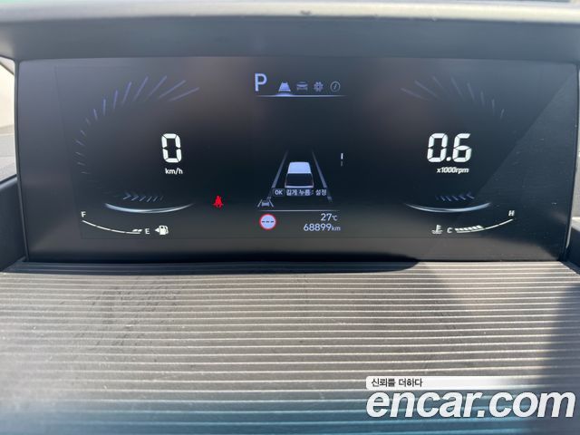 Hyundai Staria 2022 — photo 8