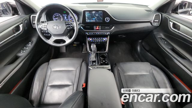 Hyundai Grandeur 2017 — photo 7