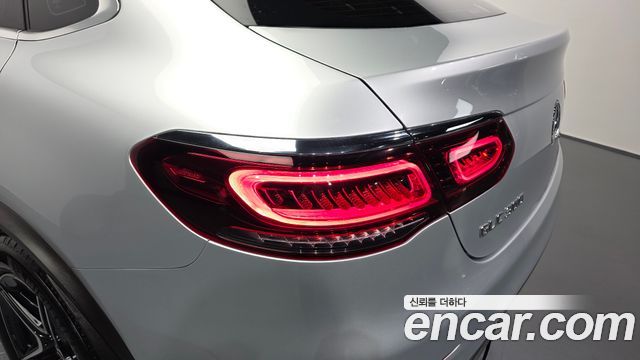 Mercedes-Benz GLC-Class 2020 — photo 9