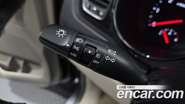 Kia Canival 2019 — photo 30