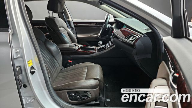 Genesis EQ900 2018 — photo 17
