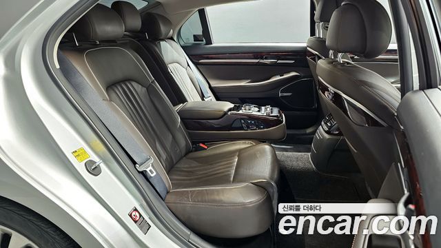 Genesis EQ900 2018 — photo 18