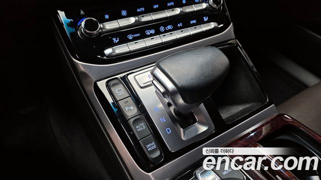 Genesis EQ900 2018 — photo 25