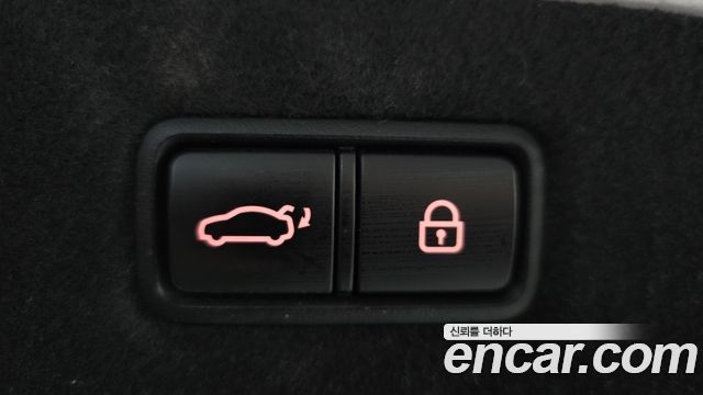 Genesis EQ900 2018 — photo 26