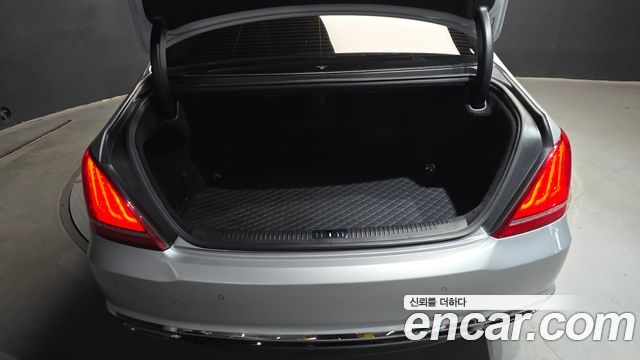 Genesis EQ900 2018 — photo 30