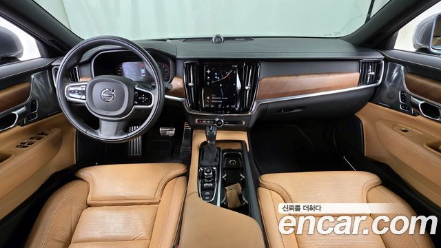 Volvo S90 2018 — photo 10
