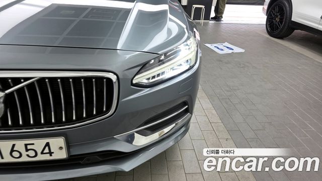 Volvo S90 2018 — photo 8