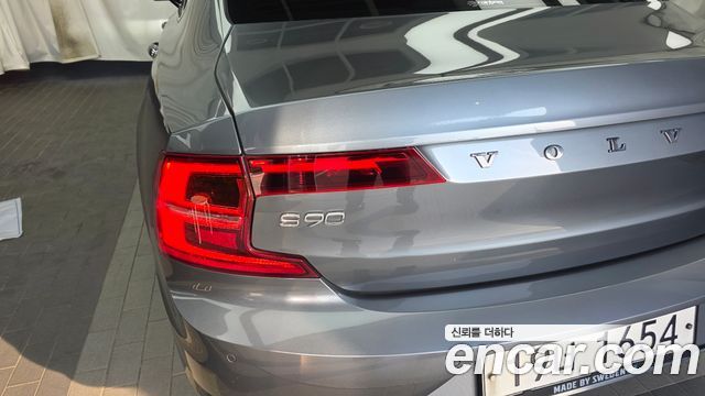 Volvo S90 2018 — photo 9