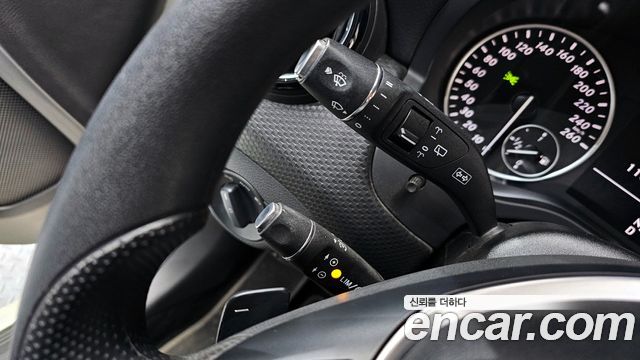 Mercedes-Benz A-Class 2014 — photo 18
