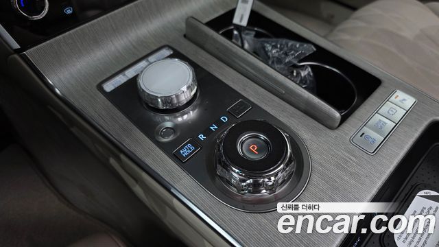 Genesis G80 2027 — photo 12