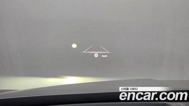 Genesis G80 2027 — photo 21
