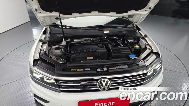 Volkswagen Tiguan 2020 — photo 6