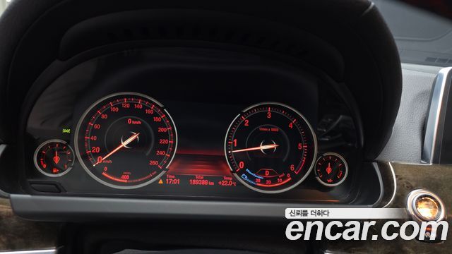 BMW 6-Series 2014 — photo 8