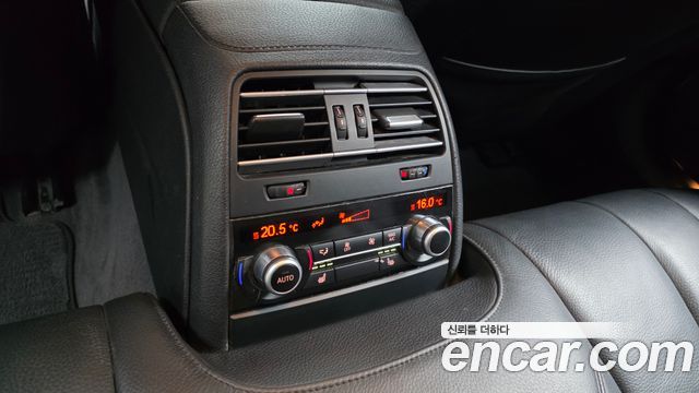 BMW 6-Series 2014 — photo 18