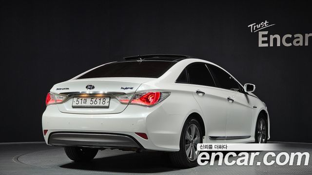 Hyundai Sonata 2012 — photo 2