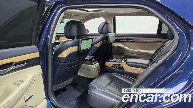 Genesis EQ900 2016 — photo 17