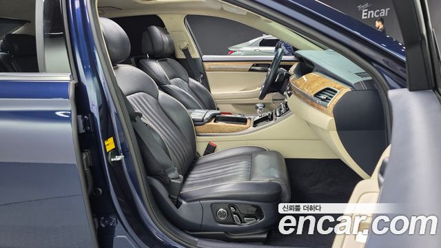 Genesis EQ900 2016 — photo 16