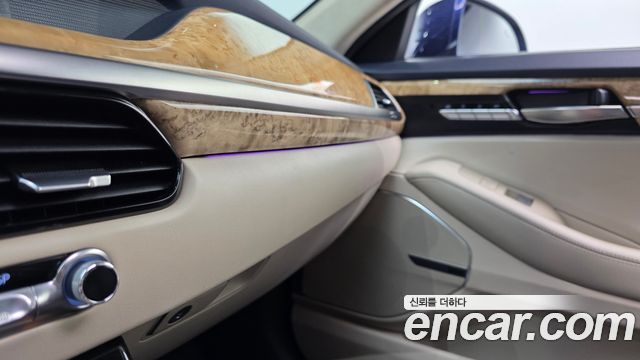 Genesis EQ900 2016 — photo 29