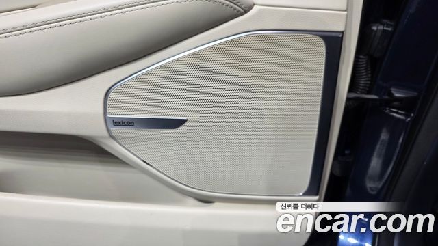 Genesis EQ900 2016 — photo 30