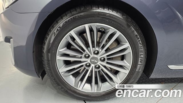 Genesis EQ900 2016 — photo 5