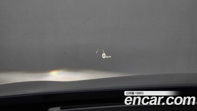 Genesis EQ900 2016 — photo 15