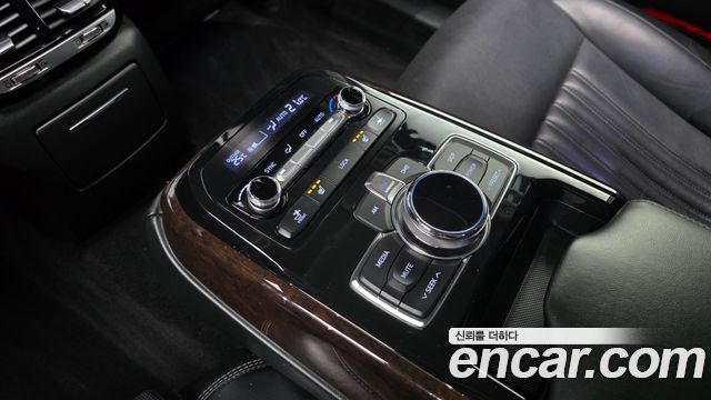 Genesis EQ900 2016 — photo 19