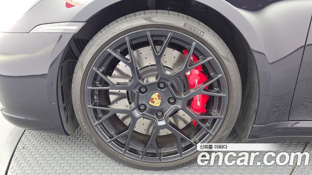 Porsche 911 2024 — photo 5