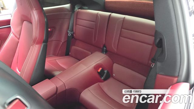 Porsche 911 2024 — photo 16