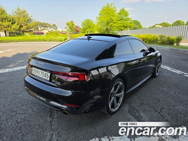 Audi A5 2019 — photo 2