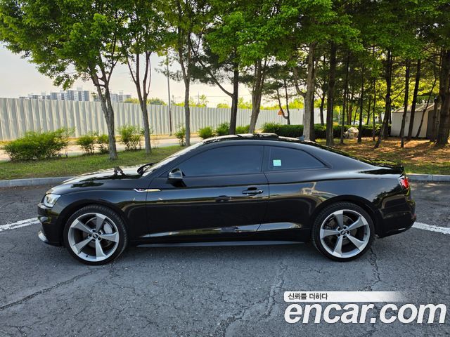 Audi A5 2019 — photo 12