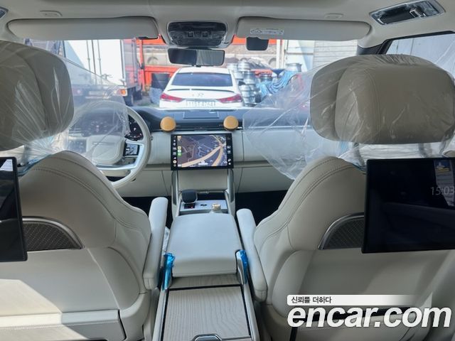 Land Rover Range Rover 2024 — photo 6