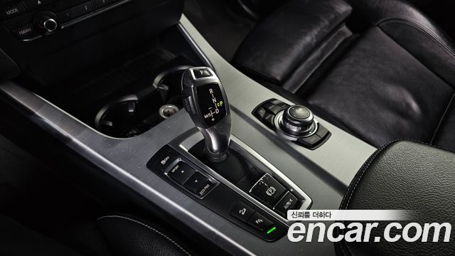 BMW X3 2012 — photo 9