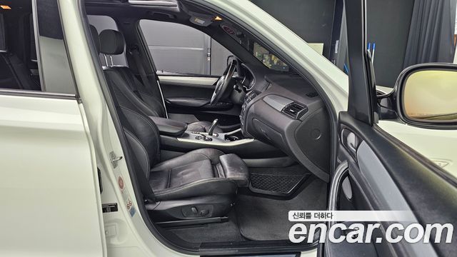 BMW X3 2012 — photo 12