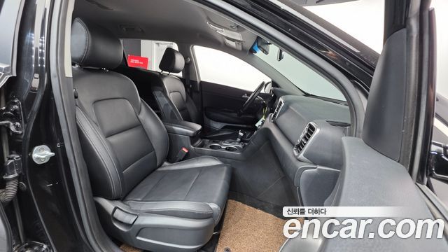Kia Sportage 2016 — photo 10