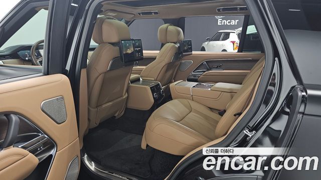 Land Rover Range Rover 2026 — photo 18