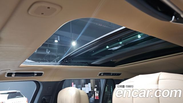 Land Rover Range Rover 2026 — photo 25