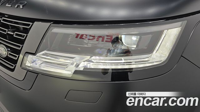 Land Rover Range Rover 2026 — photo 8